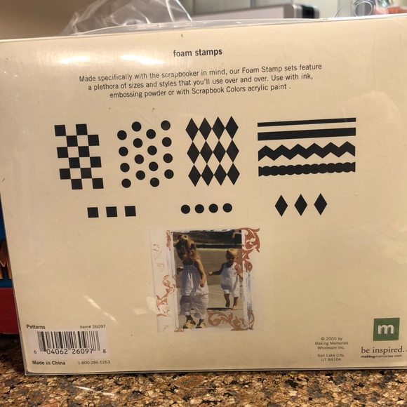 Three sets of foam stamps - Picture 11 of 15